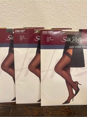 HANES Silk Reflections 3 pr Silky Thigh Highs 2 Barely There 1 Barely Black CD